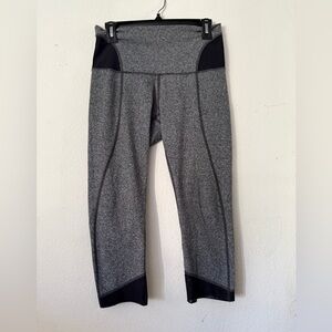 Lululemon Gray and Black Athletic cropped Leggings
